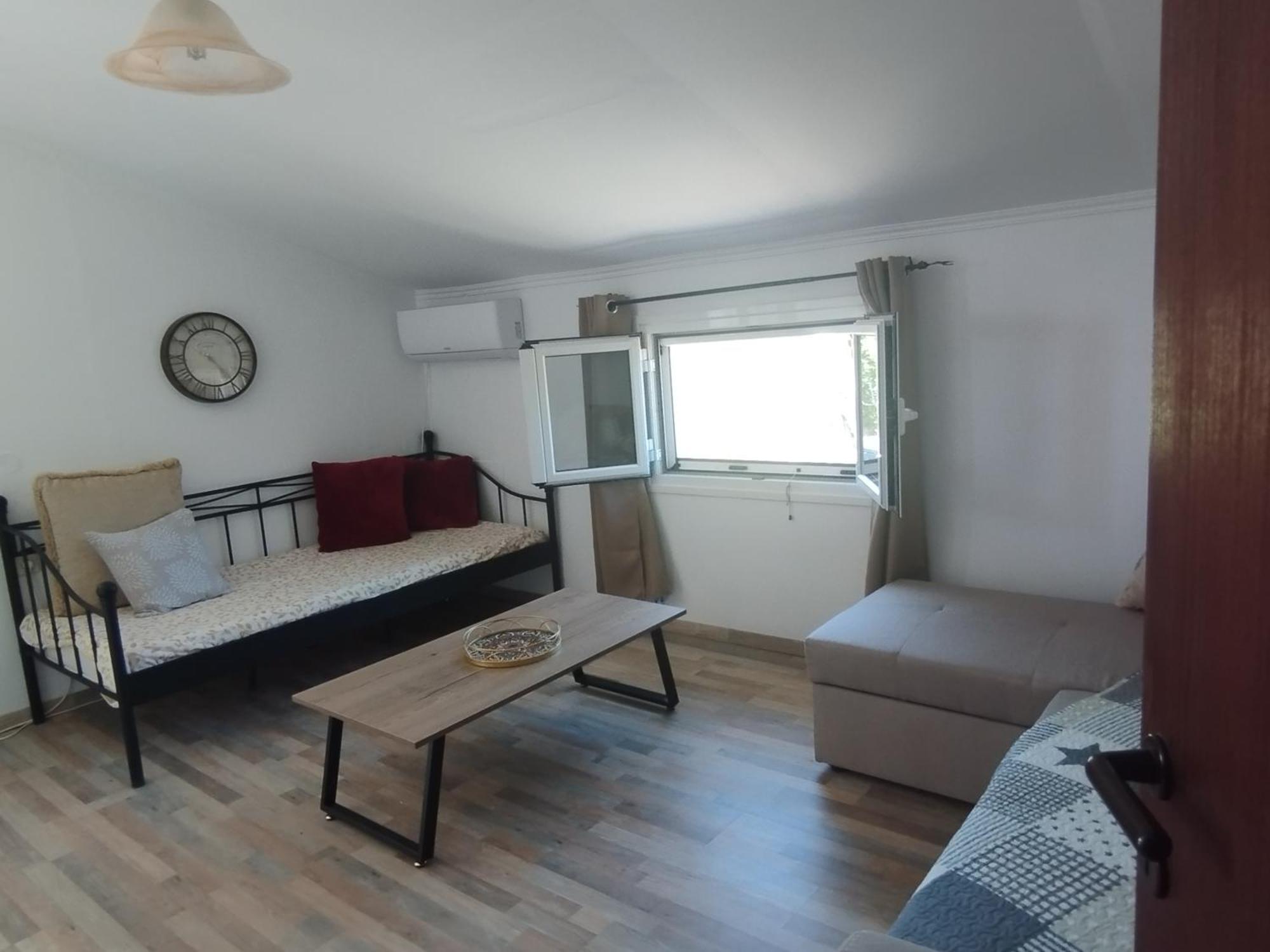 شقة Spiti Lou Notos الغرفة الصورة